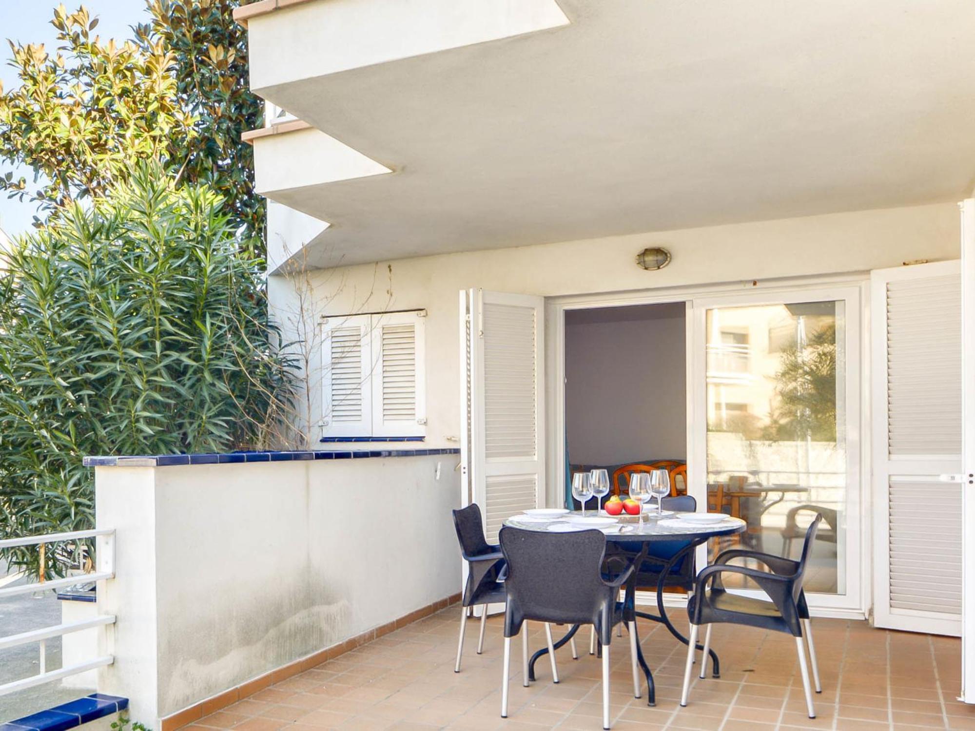 Apartment Platja De Roses-7 By Interhome Екстер'єр фото